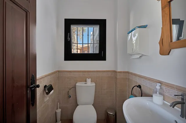 Chalet 4 habitaciones 292m² en venta - Playa la alcaidesa — 45