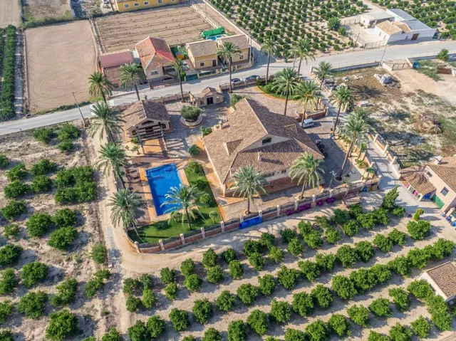 Villa 4 habitaciones 837m² en venta - Molins-Campaneta-San B - foto 3