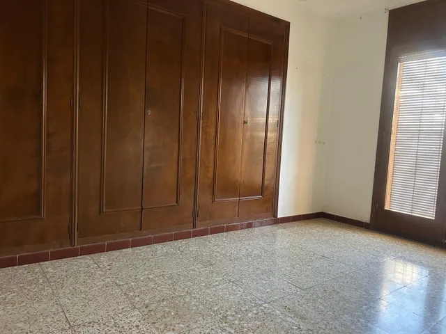 VIVIENDA EN SEGUNDA PLANTA DE 180m2 — 17