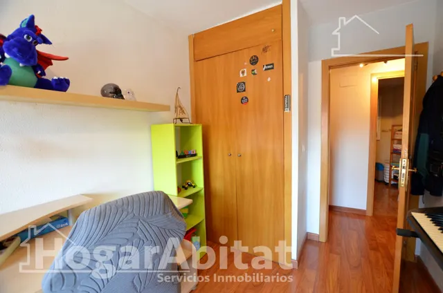 Amplio y exterior con piscina, garaje y trastero — 18