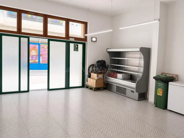 Traspaso de Carnicería en pleno funcionamiento, Arona, Tener