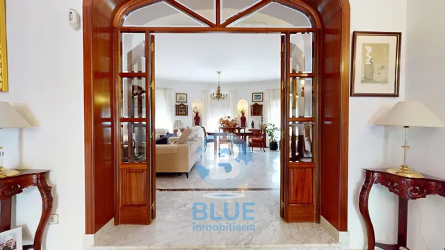 IMPRESIONANTE CASA EN CASILLA DEL AIRE — 9