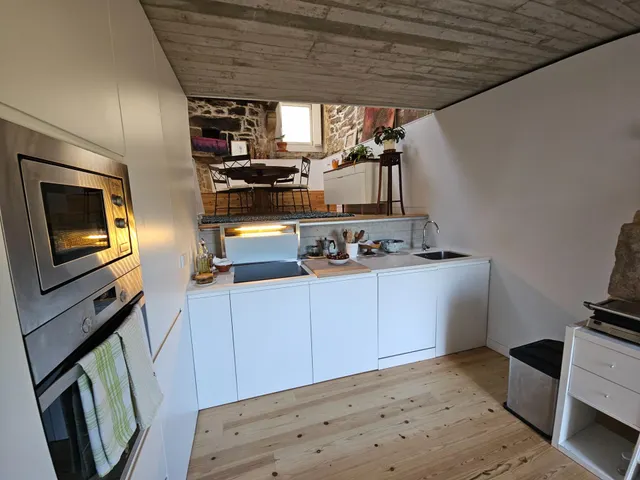 CONJUNTO ARQUITECTÓNICO REFORMADO EN PLENA RIA DE MUROS CON VARIOS PREMIOS DE ARQUITECTURA — 23