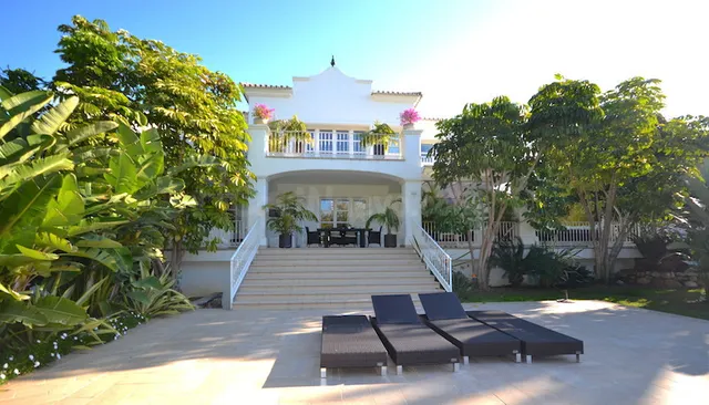 Villa 4 habitaciones 400m² en alquiler - Marbella - foto 3