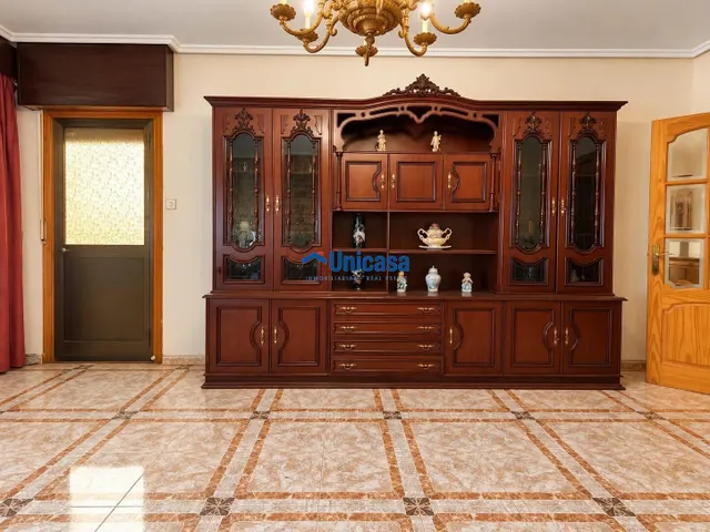 Planta alta · 123 m2 · 4 dormitorios · solárium de 60 m2 — 12