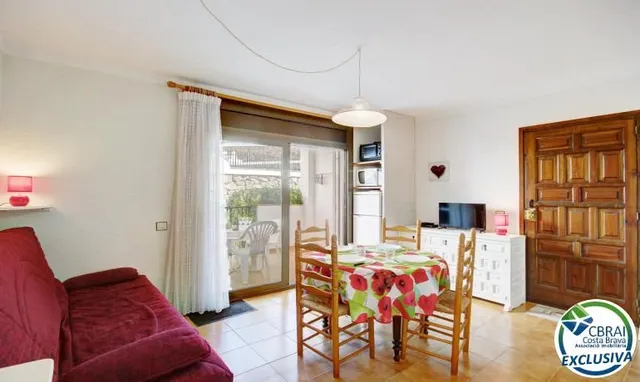 Apartamento con terraza, piscina, parking y licencia turística en Puig Rom – Roses — 11