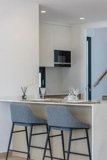 DEHESA DE CAMPOAMOR — 24