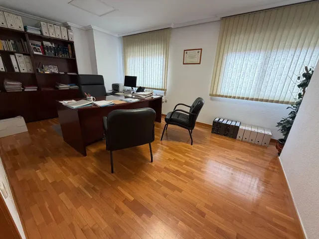 Gran piso de 150 m2 en el centro: ¡Alta rentabilidad para inversión por habitaciones! — 9