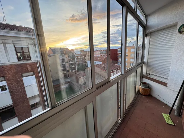 SE VENDE PISO AMPLIO Y REFORMADO — 10