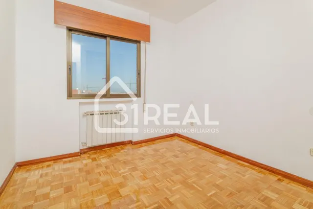 Ático duplex con terraza en Valdeacederas — 12