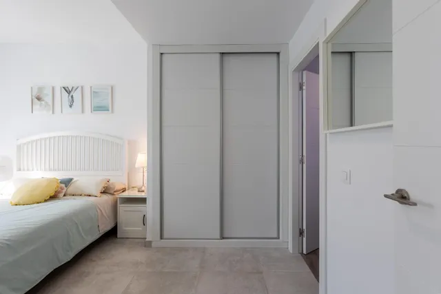Ático Premium en Selecta Costa, Salobreña: diseño, confort y una terraza para vivir el Mediterráneo. — 20
