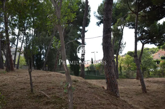 Terreno en el centro de Alella - Costa Bcn — 12