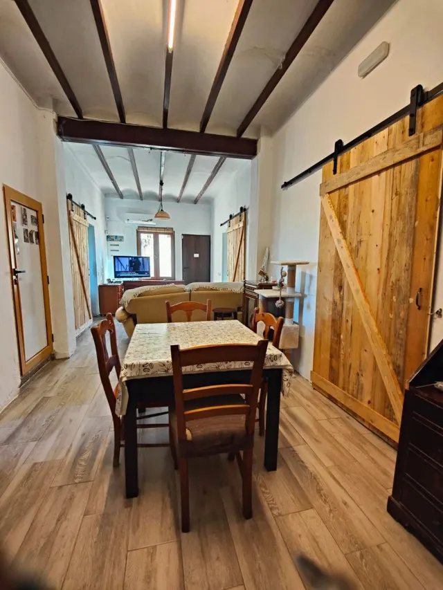 Parcela de 12.137 m2 con casa rústica habitable y bonitas vistas al mar y al Peñón de Ifach  - Benissa — 8