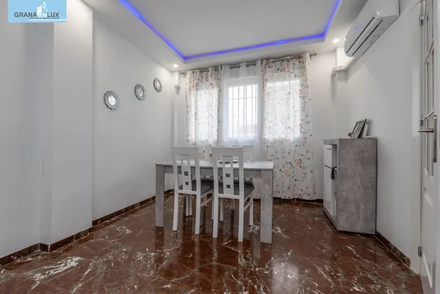 Encantadora Casa Reformada en Ogijares con Vistas y Espacios para Disfrutar — 7