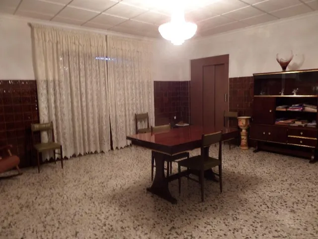 Fantástico restaurante de 370 m2, vivienda  2 plantas de 400m2 y terreno rústico de 6.912m2 LA GUIA — 26