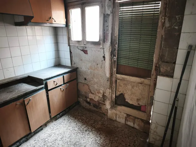 Oportunidad en Almansa: Casa para Reformar en San Roque por  - foto 5