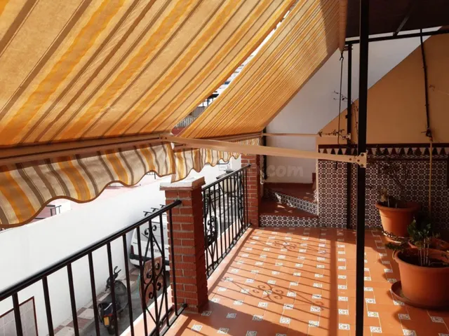 Casa en Centro de Arroyo de la Miel - foto 2