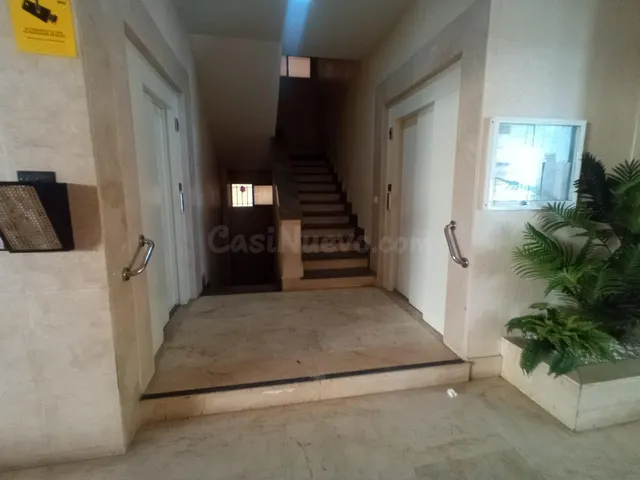 Amplio y Moderno Piso en el Corazón de Ceuta - foto 2