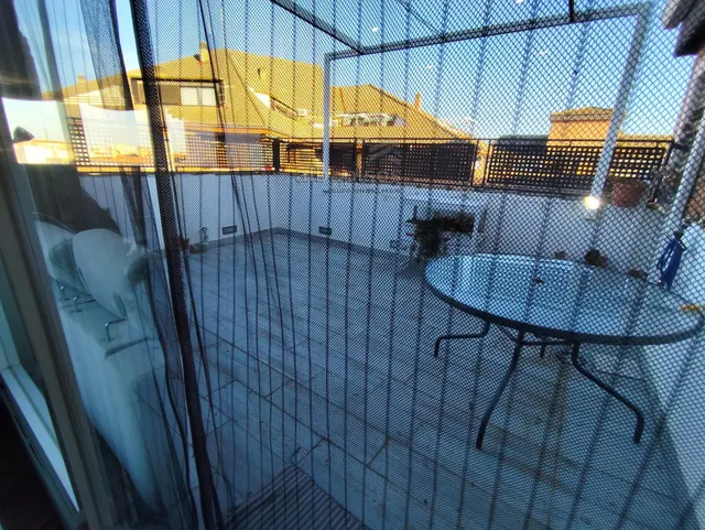 EXCLUSIVO ÁTICO CON TERRAZA Y GARAJE INCLUIDO EN ZONA ARQUITECTO VANDELVIRA · 4 habitaciones · REF: GV0329 — 37