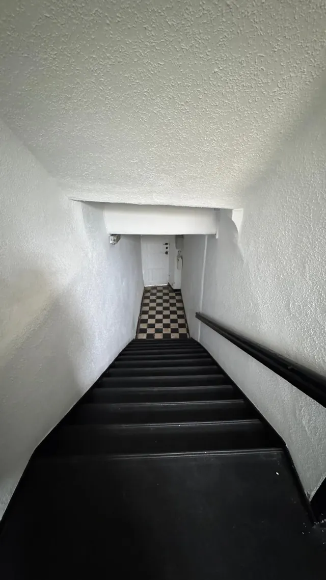 PRIMER PISO DE 146 M. ÚTILES EN LA ZONA MÁS CENTRICA DE TORRELAVEGA — 26