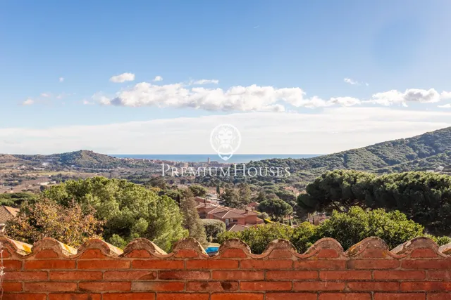 Espectacular casa con con 6.000m2 de parcela e impresionantes vistas al mar — 33