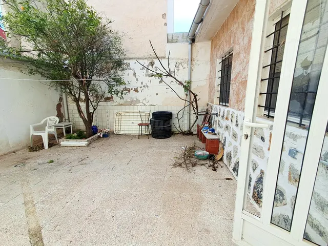 Vivienda en planta baja para reformar de 3 dormitorios junto - foto 2