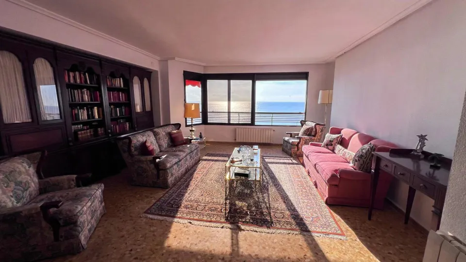 Apartamento 2 habitaciones 113m² en venta - Mercado