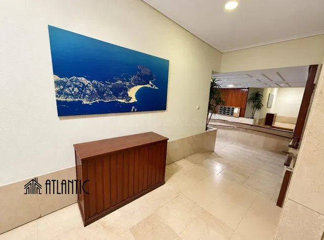 Piso 4 habitaciones 135m² en venta - Corte Inglés — 4