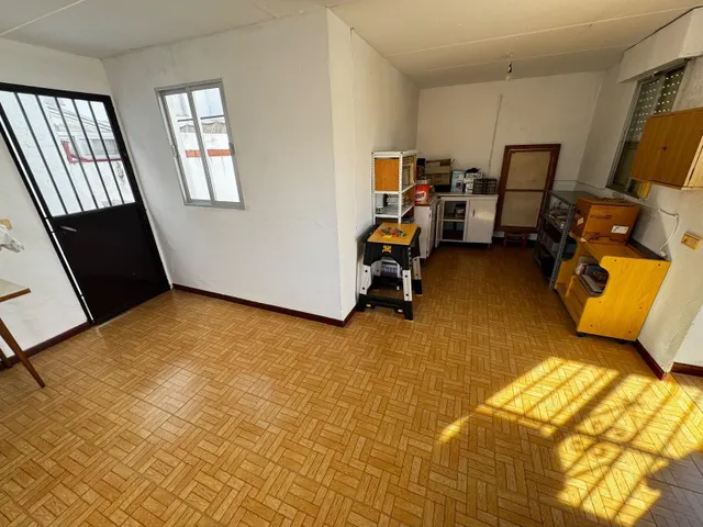 Excepcional Casa con Porche y Patio en Zona Alameda! — 24