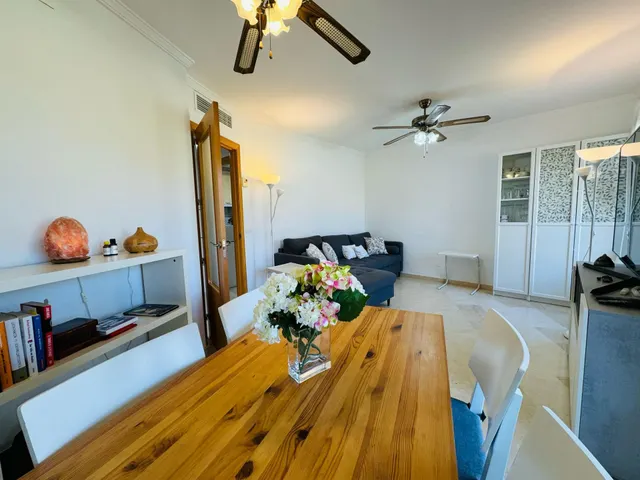 Piso en venta en Calle María de las Mercedes — 9