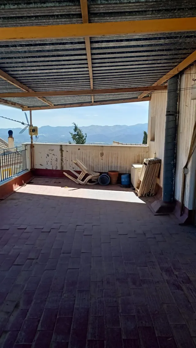 CASA FAMILIAR EN URRÁCAL ( ALMERÍA ) DE CINCO habitaciones. — 34