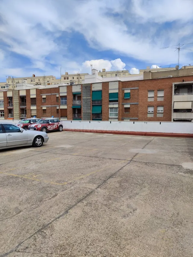 DOS PLAZAS DE PARKING EN ZONA BLONDEL - foto 4