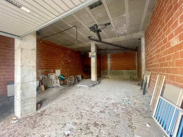LOCAL COMERCIAL DE 90 M2 EN CARRETERA PRINCIPAL EN ALTEA — 8
