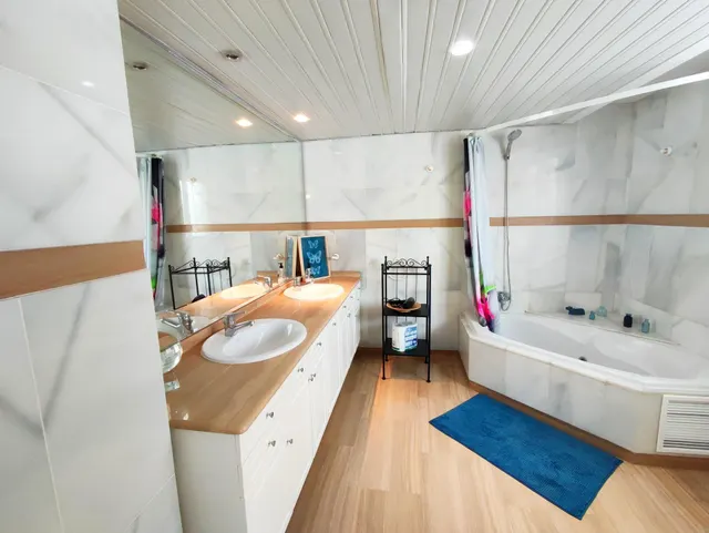 Espectacular duplex en alquiler en puerto marina — 28