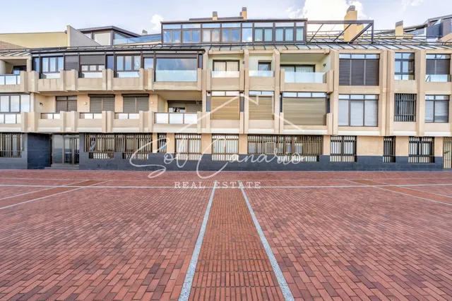 Exclusivo Piso en Primera Línea de Playa de Las Canteras con Vistas al Mar — 25
