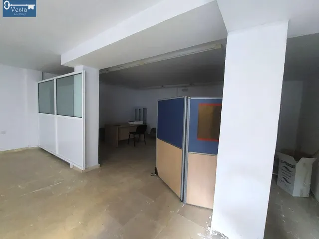 Gran local comercial — 12