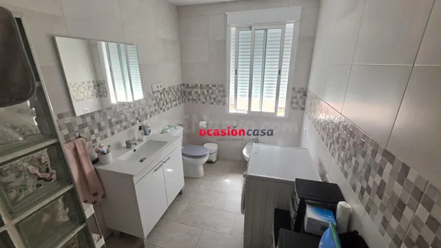 PISO 2ª PLANTA EN PLENA PLAZA SANTA BARBARA - foto 4