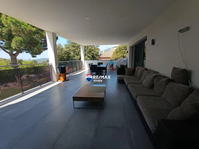 Chalet en venta en Caldes de Montbui — 28
