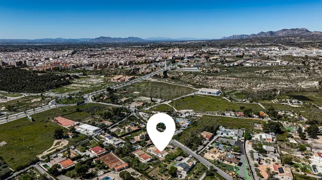 Chalet en Elche, Zona Bonavista - foto 3
