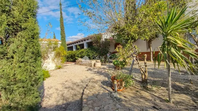 VENTA DE CHALET DE LUJO EN MONFORTE DEL CID — 11