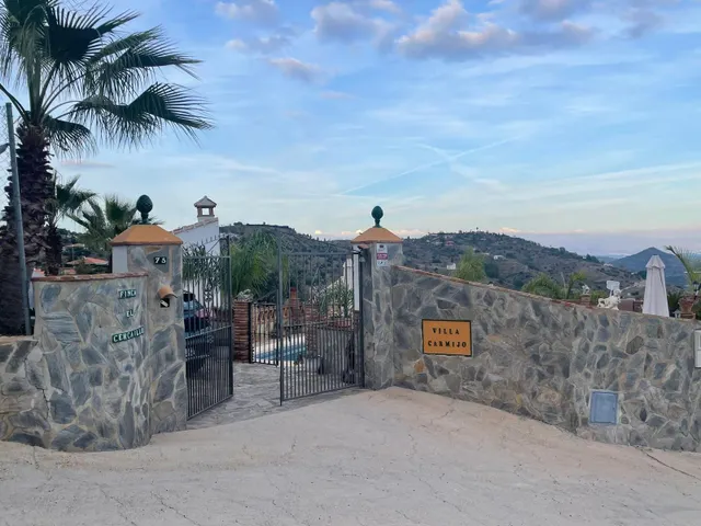 PRECIOSA FINCA RUSTICA CON ESPECTACULARES VISTAS — 17