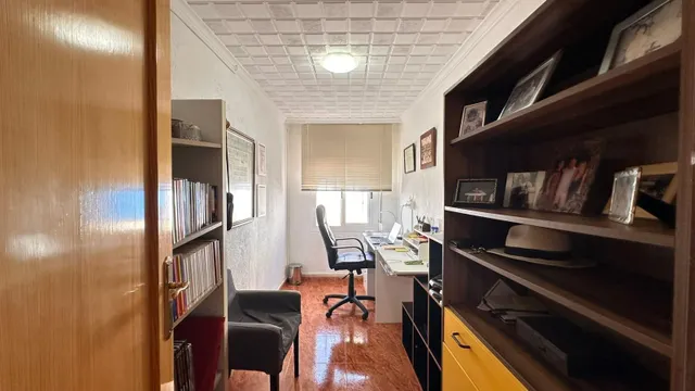 UNA CASA PARA VIVIRLA, DISFRUTARLA Y HACERLA TUYA EN BENIMODO — 48