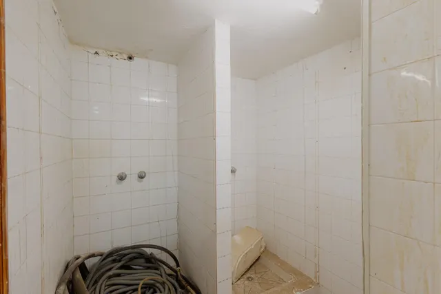 DEPÓSITO DIÁFANO DE 288 M2 CON ACCESO PARA VEHÍCULOS EN FINCA ESPAÑA – LA LAGUNA — 28