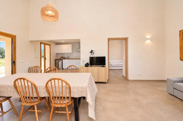 Finca con vivienda para alquiler de temporada en Alcudia — 11