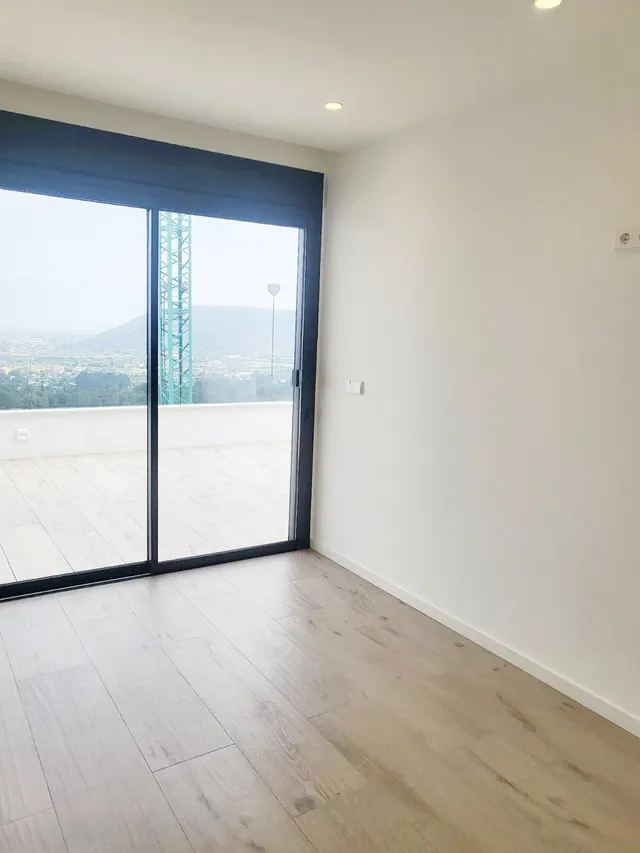 EXCLUSIVO PENTHOUSE EN LA SELLA JUNTO AL PRESTIGIOSO CAMPO DE GOLF !! — 6