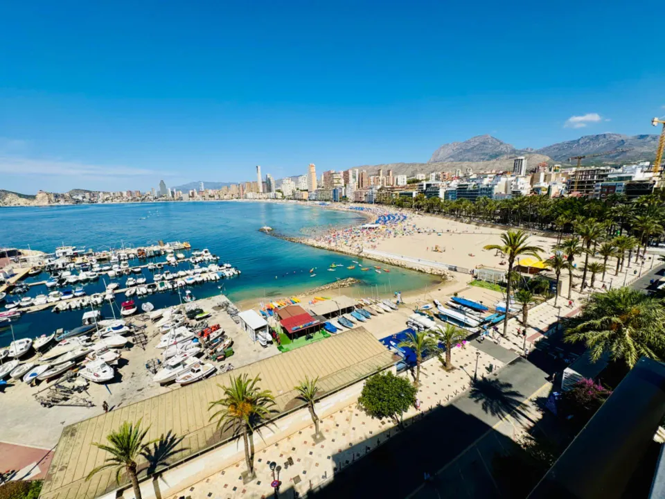 Increíble Apartamento de 3 habitaciones con vistas inmejorables al mar