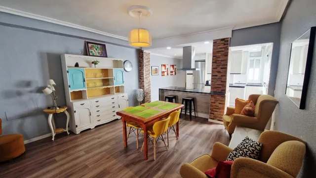Piso 3 habitaciones 110m² en alquiler - Ensanche - foto 3