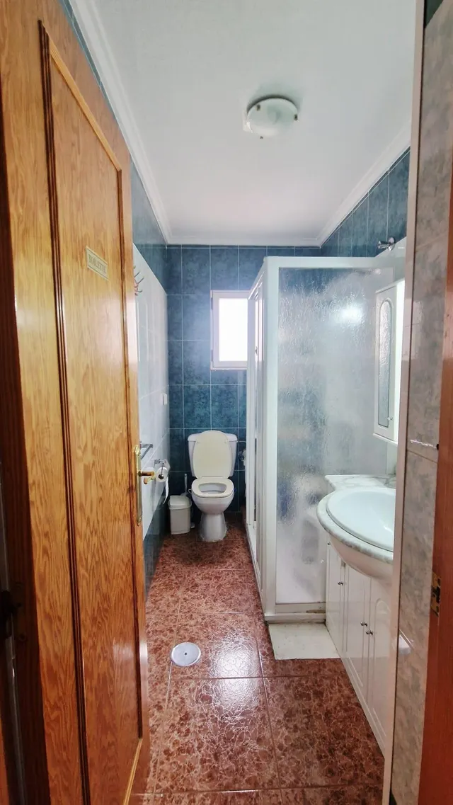 Ático con Piscina y Vistas Espectaculares en Torrevieja — 13