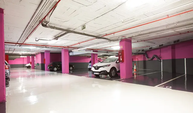 Parking de moto 3m² en alquiler - Eixample — 11