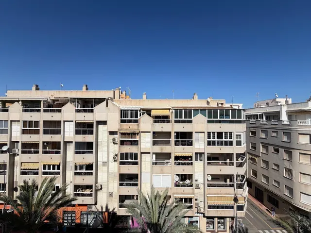 Ático 2 habitaciones 72m² en venta - Centro — 39